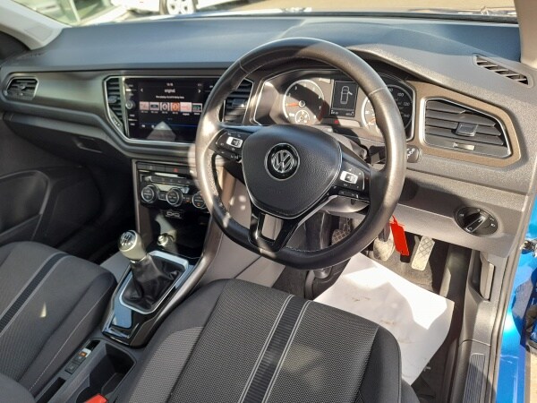 Used Volkswagen T-Roc for sale - 78122733: Photo 16