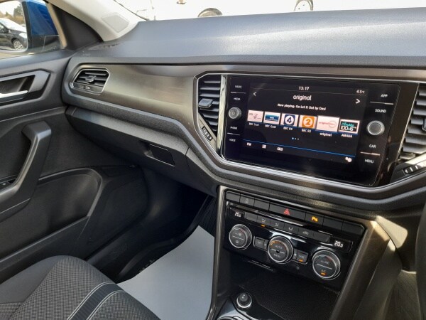 Used Volkswagen T-Roc for sale - 78122733: Photo 17