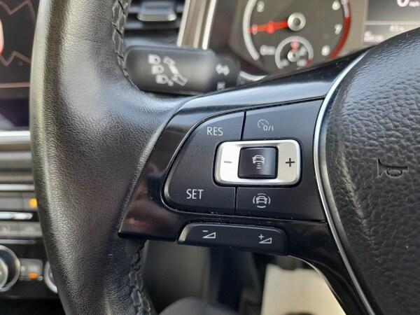 Used Volkswagen T-Roc for sale - 78122733: Photo 22