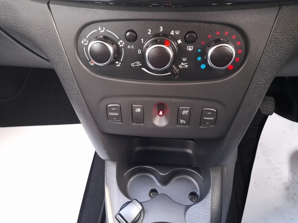 Used Dacia Sandero Stepway 2020 for sale - 77020540: Photo 21