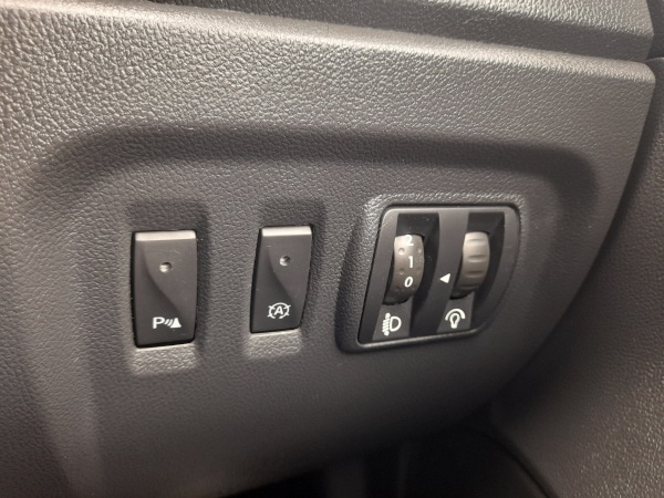 Used Renault Captur 2017 for sale - 78150982: Photo 19