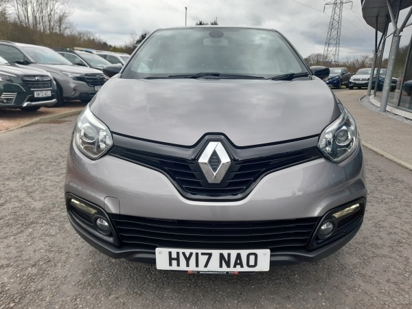 Used Renault Captur 2017 for sale - 78150982: Photo 2