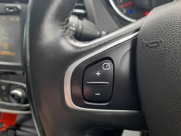 Used Renault Captur 2017 for sale - 78150982: Photo 23