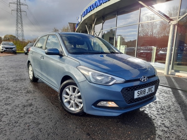 Used Hyundai i20 2018 for sale - 76778381: Photo 1