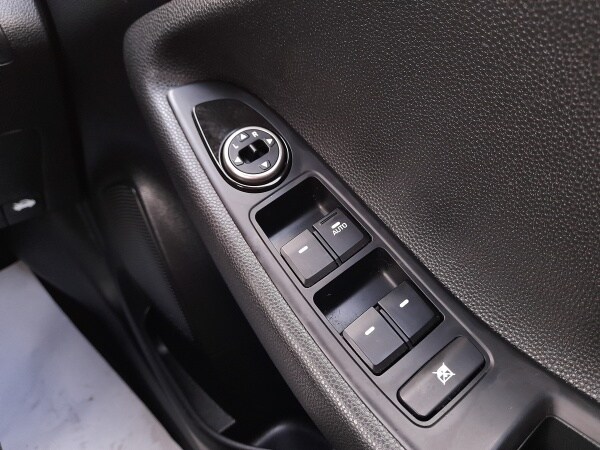 Used Hyundai i20 2018 for sale - 76778381: Photo 21