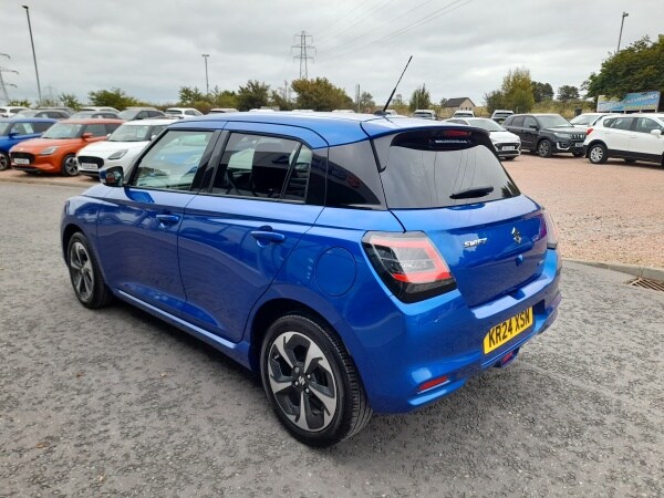 Used Suzuki Swift 2024 for sale - 75694525: Photo 5