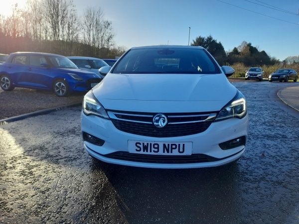 Used Vauxhall Astra 2019 for sale - 76896834: Photo 2