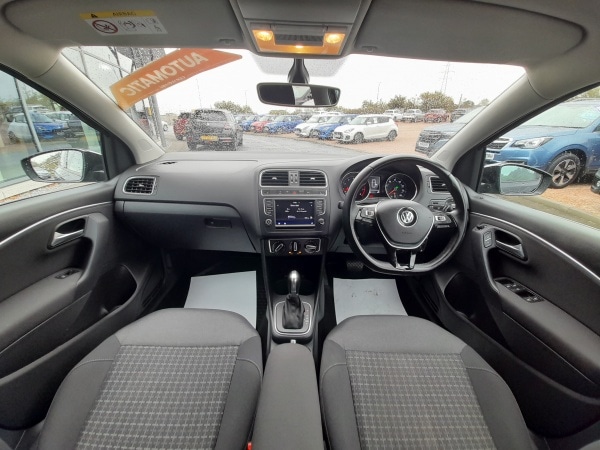 Used Volkswagen Polo 2017 for sale - 76778385: Photo 12