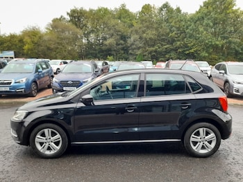 Used Volkswagen Polo 2017 for sale - 76778385: Photo