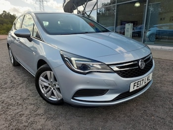 Vauxhall - Astra
