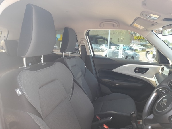 Used Suzuki Swift 2024 for sale - 77129350: Photo 16