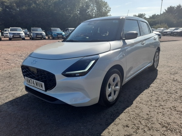 Used Suzuki Swift 2024 for sale - 77129350: Photo 3