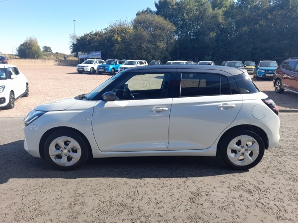 Used Suzuki Swift 2024 for sale - 77129350: Photo 7
