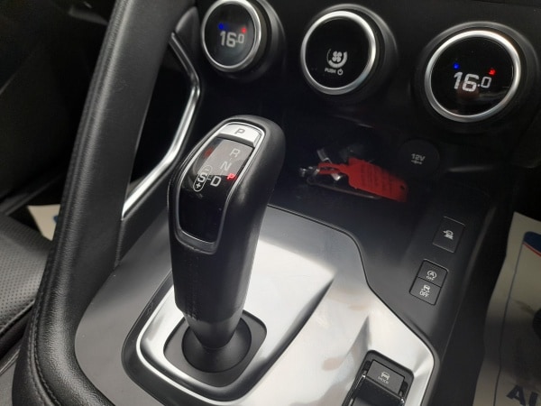 Used Jaguar E-Pace 2018 for sale - 75694537: Photo 25