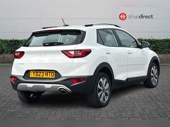 Used Kia Stonic 2023 for sale - 78731872: Photo