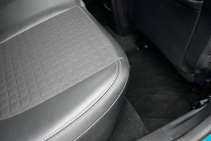 Used Ford Fiesta 2018 for sale - 77391084: Photo 38