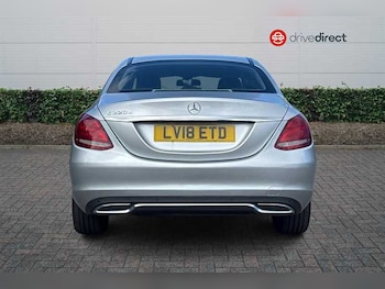 Used Mercedes-Benz C Class 2018 for sale - 79149174: Photo