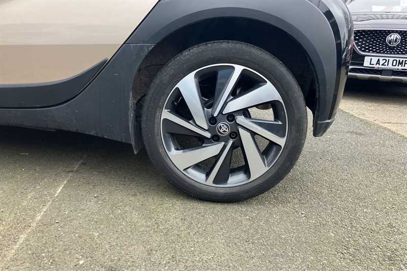 Used Toyota Aygo X 2023 for sale - 77944589: Photo 11