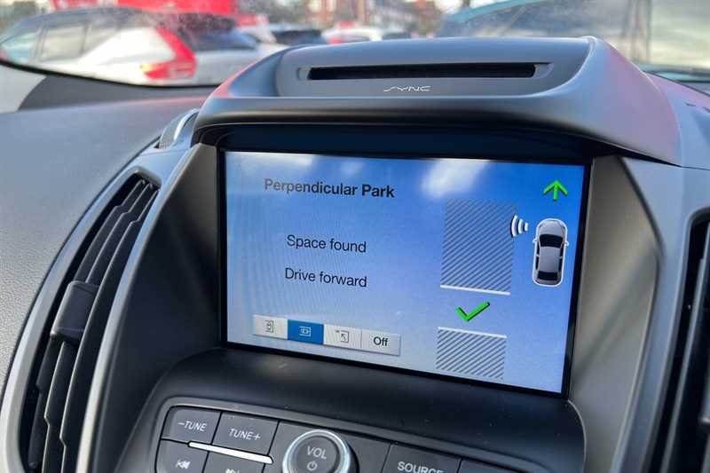 Used Ford Kuga 2018 for sale - 77944233: Photo 40