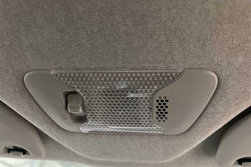 Used Toyota AYGO 2017 for sale - 77566397: Photo 38