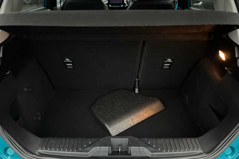 Used Ford Fiesta 2018 for sale - 77566915: Photo 25