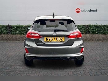 Used Ford Fiesta 2018 for sale - 77082807: Photo