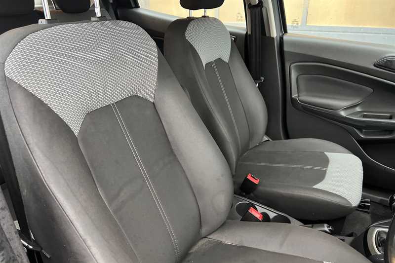 Used Ford Ecosport 2017 for sale - 77295803: Photo 23