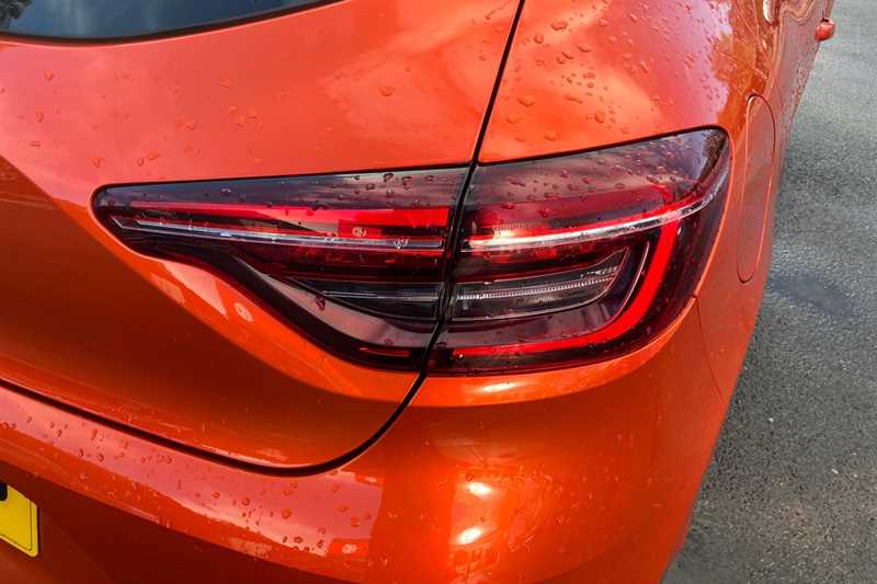 Used Renault Clio 2020 for sale - 77481586: Photo 32