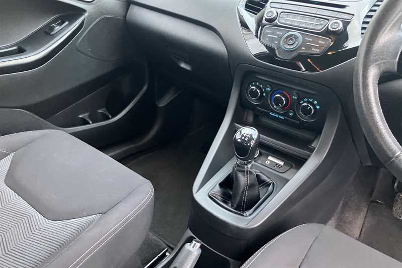 Used Ford Ka+ 2017 for sale - 76943665: Photo 14