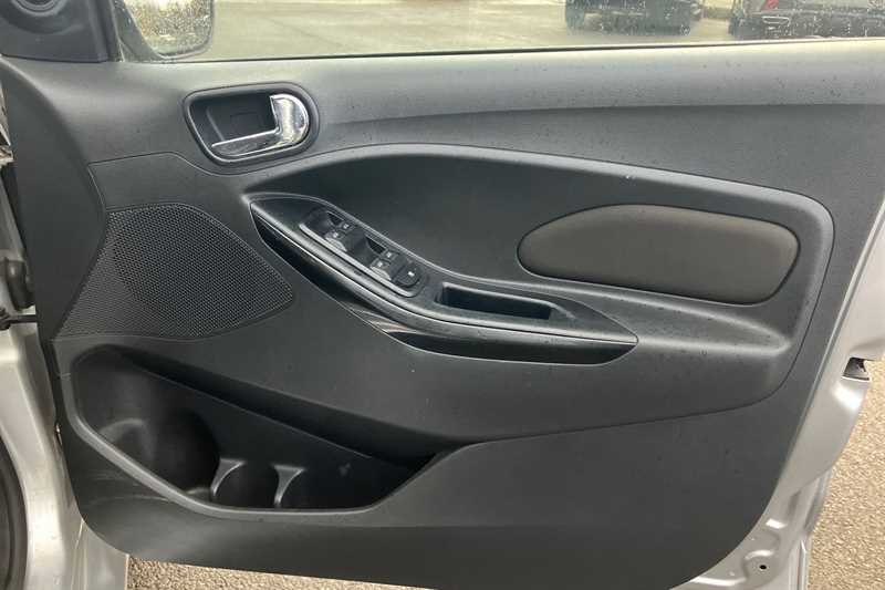 Used Ford Ka+ 2017 for sale - 76943665: Photo 27