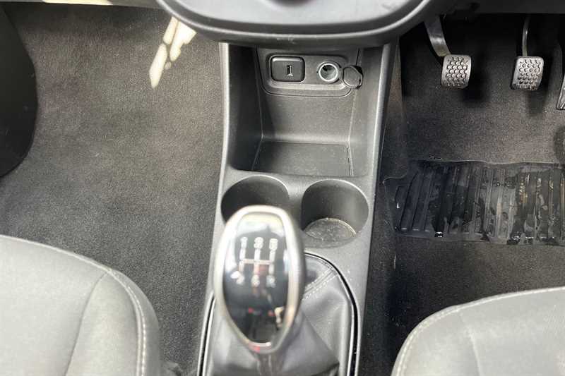 Used Vauxhall Viva 2016 for sale - 77699889: Photo 14