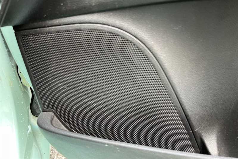 Used Vauxhall Viva 2016 for sale - 77699889: Photo 27