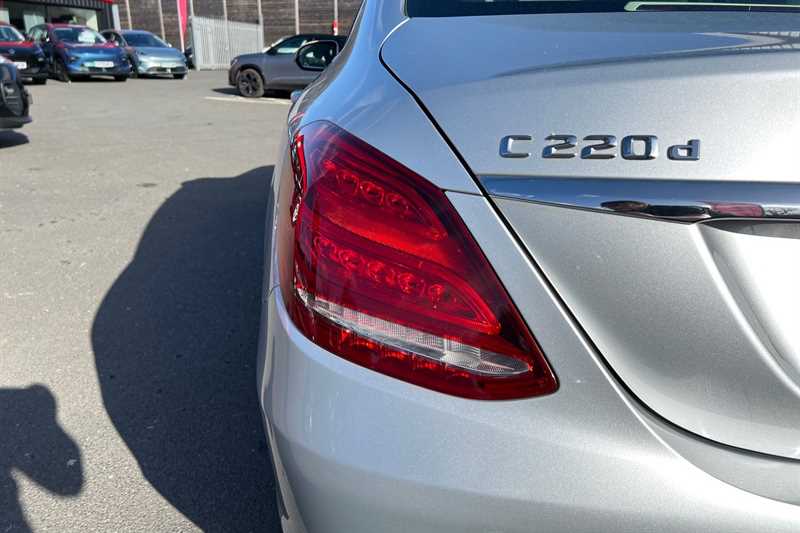 Used Mercedes-Benz C Class 2016 for sale - 77843059: Photo 32