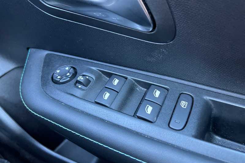 Used Peugeot 208 2023 for sale - 77887506: Photo 16