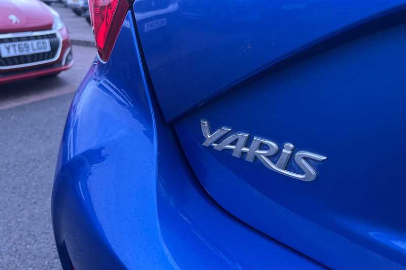 Used Toyota Yaris 2017 for sale - 77317635: Photo 30