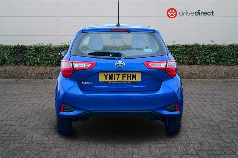 Used Toyota Yaris 2017 for sale - 77317635: Photo 4