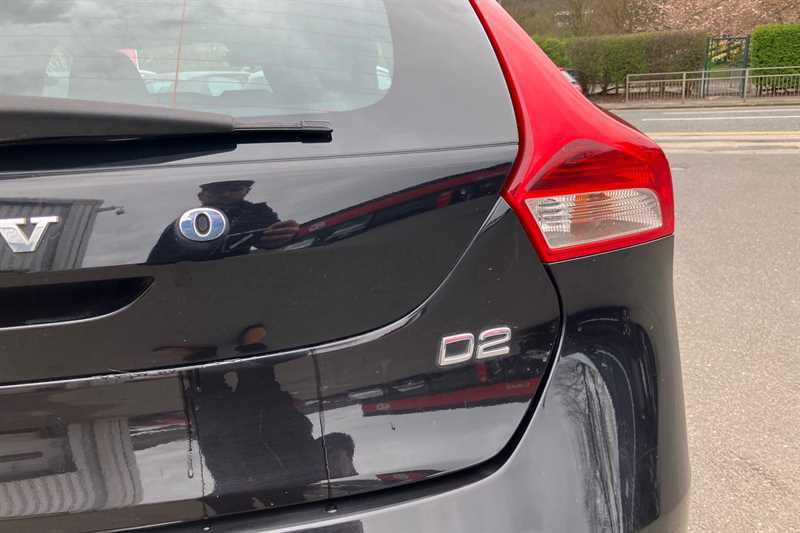 Used Volvo V40 2016 for sale - 78130262: Photo 32