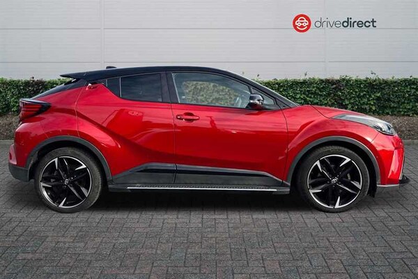 Used Toyota C-HR 2022 for sale - 76168922: Photo 2