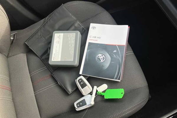 Used Toyota C-HR 2022 for sale - 76168922: Photo 36