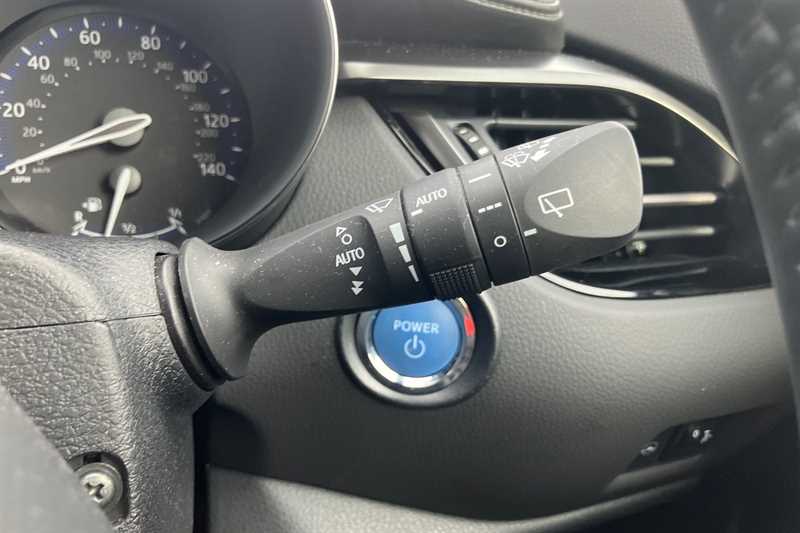 Used Toyota C-HR 2023 for sale - 76929937: Photo 41