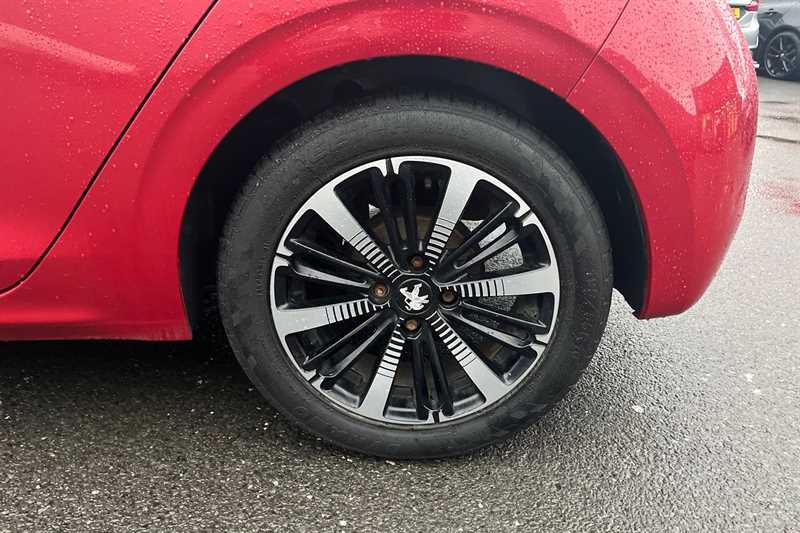 Used Peugeot 208 2018 for sale - 76917833: Photo 11