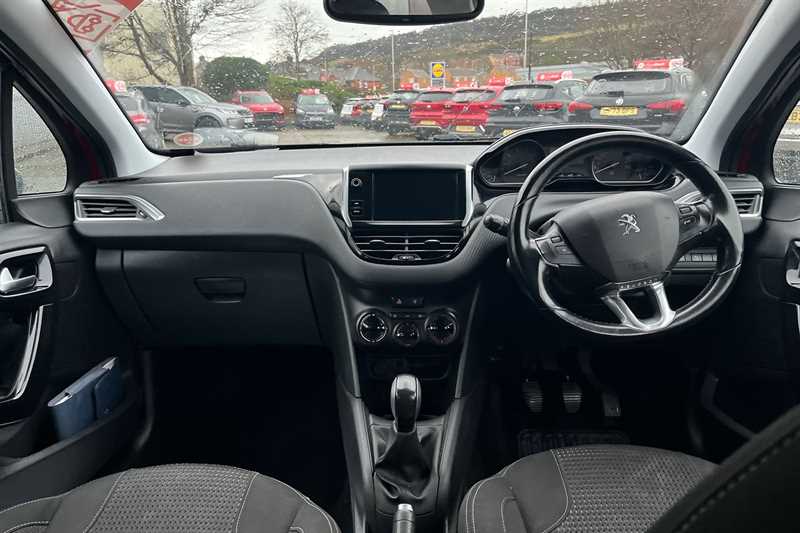 Used Peugeot 208 2018 for sale - 76917833: Photo 13