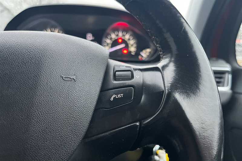 Used Peugeot 208 2018 for sale - 76917833: Photo 22