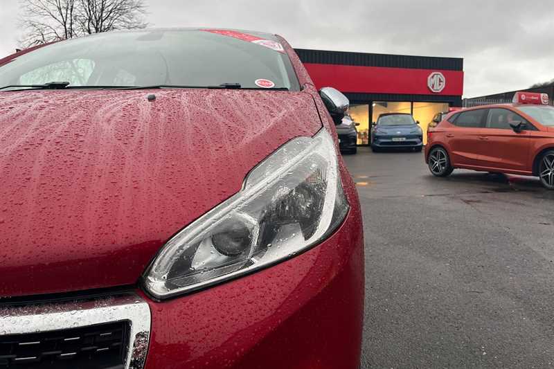 Used Peugeot 208 2018 for sale - 76917833: Photo 28
