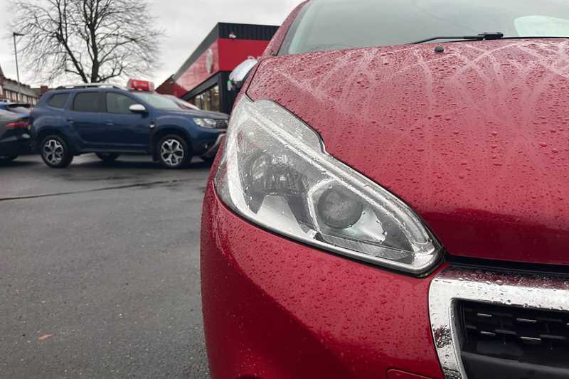 Used Peugeot 208 2018 for sale - 76917833: Photo 29