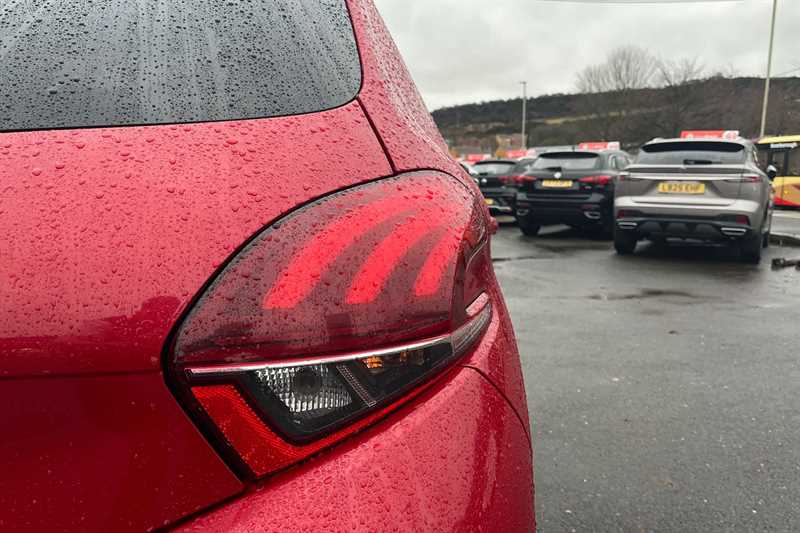 Used Peugeot 208 2018 for sale - 76917833: Photo 32