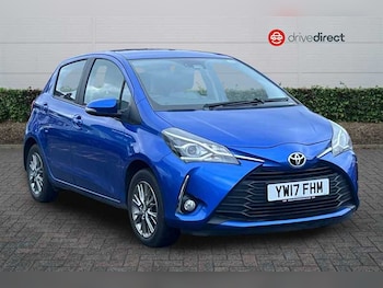 Used Toyota Yaris 2017 for sale - 77335101: Photo