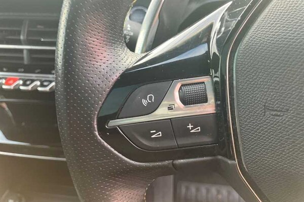 Used Peugeot 2008 2020 for sale - 76169114: Photo 21