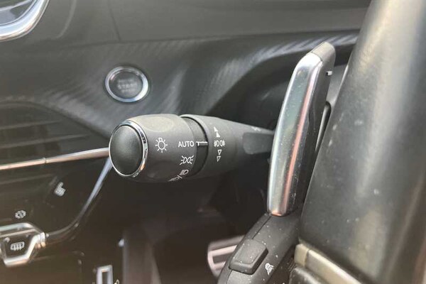 Used Peugeot 2008 2020 for sale - 76169114: Photo 40
