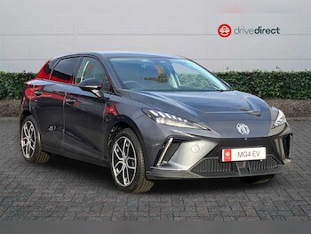 2025 - 64kWh Trophy Long Range Hatchback 5dr Electric Auto (203 ps)